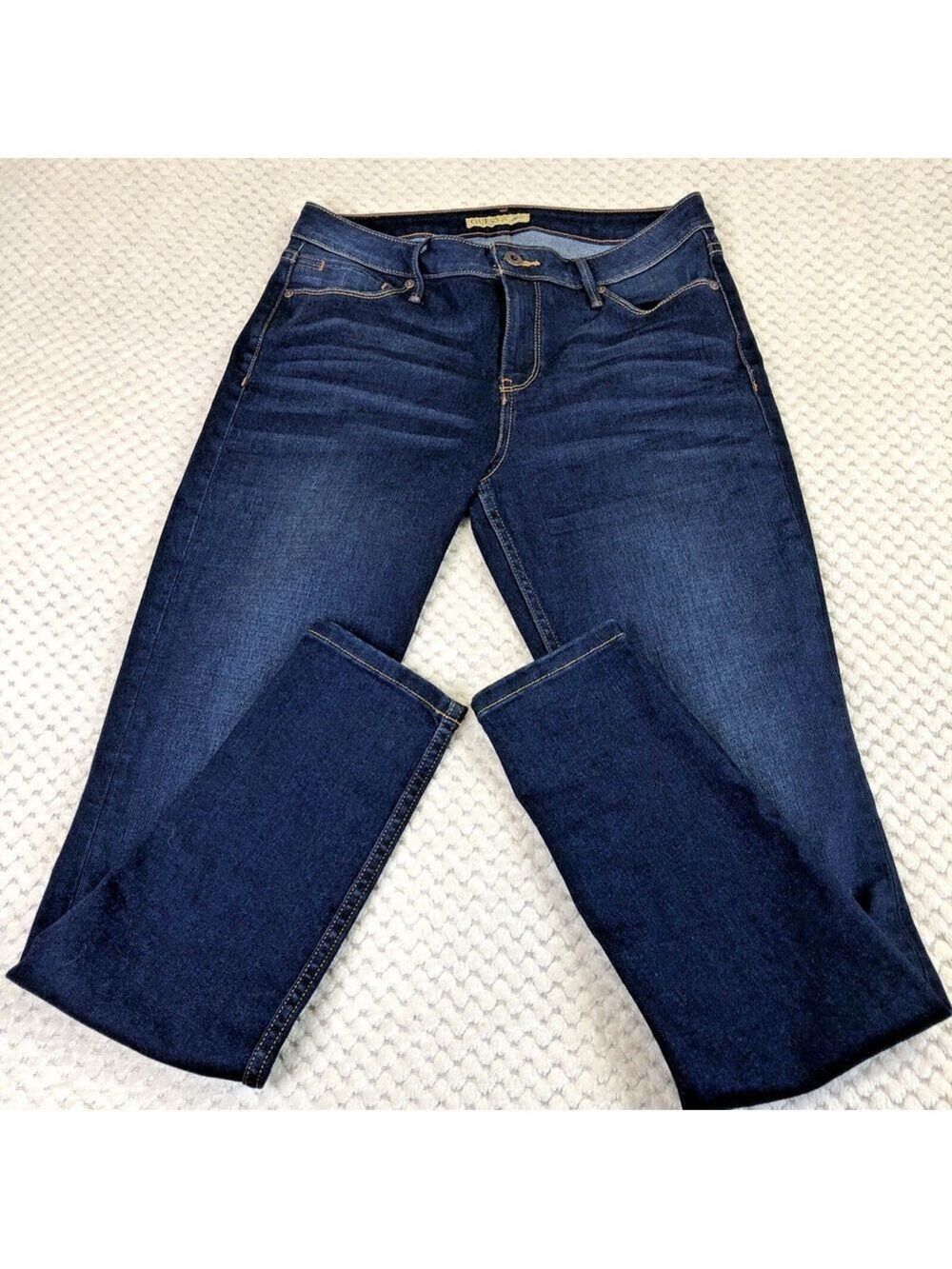 Size 28 X 30 Guess Women’s Denim Jeans Tapered Mid Rise Stretchy Comfortable CO